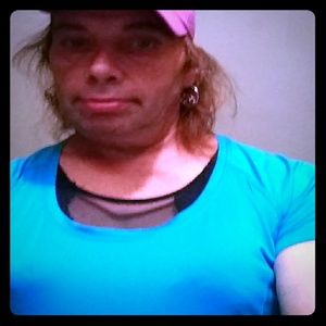 Meet your Posher, Dennis